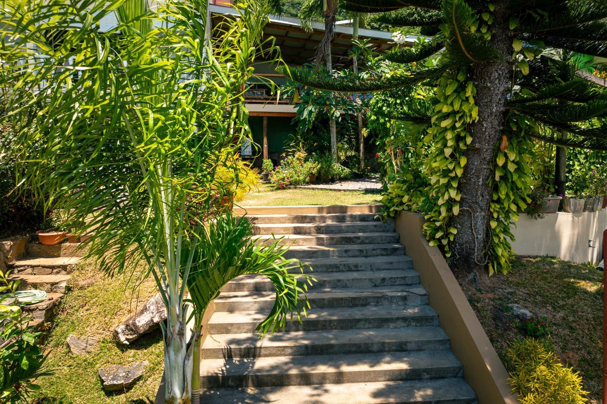 Lemongrass Lodge Beau Vallon  Dış mekan fotoğraf