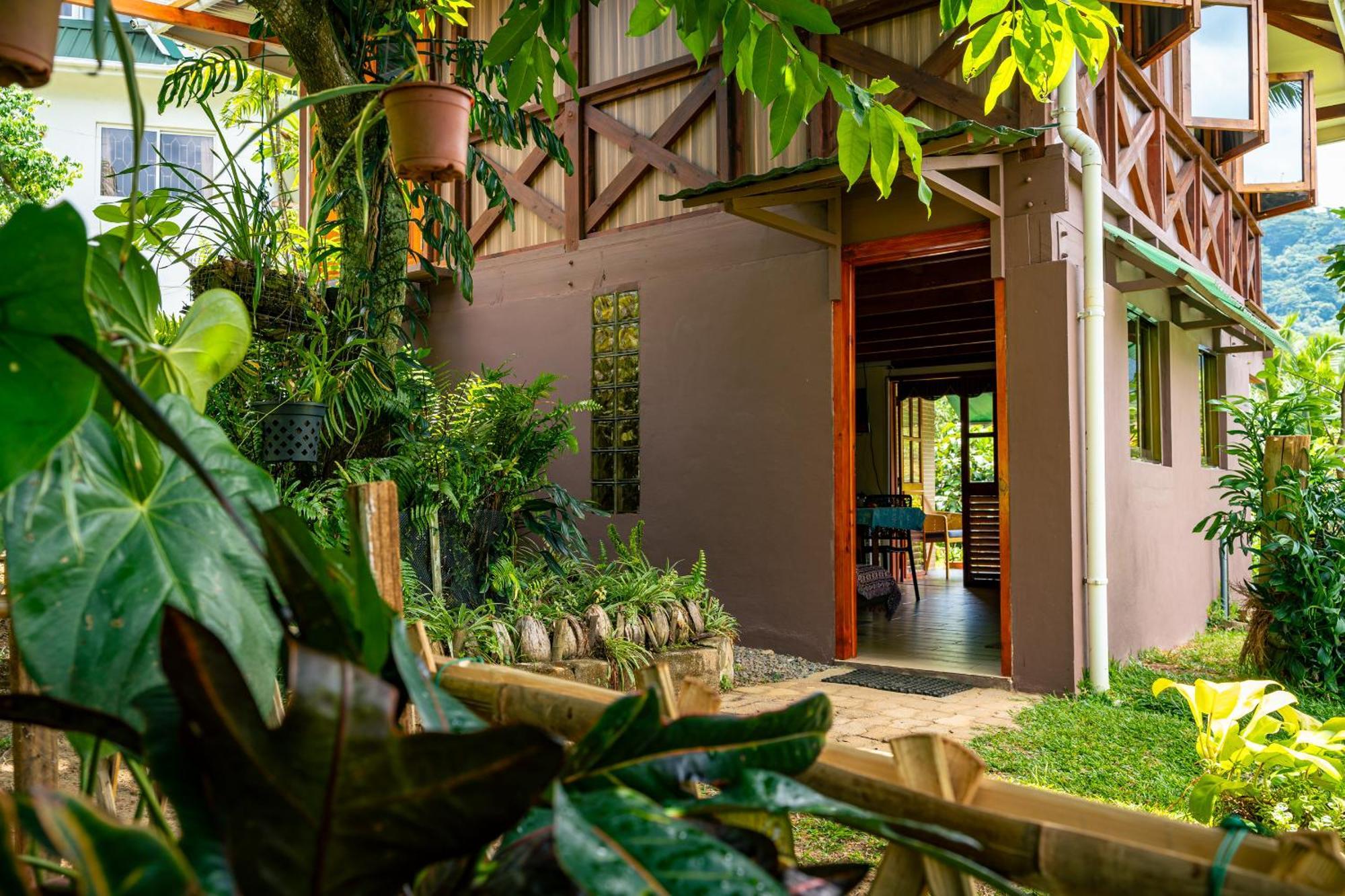 Lemongrass Lodge Beau Vallon  Dış mekan fotoğraf